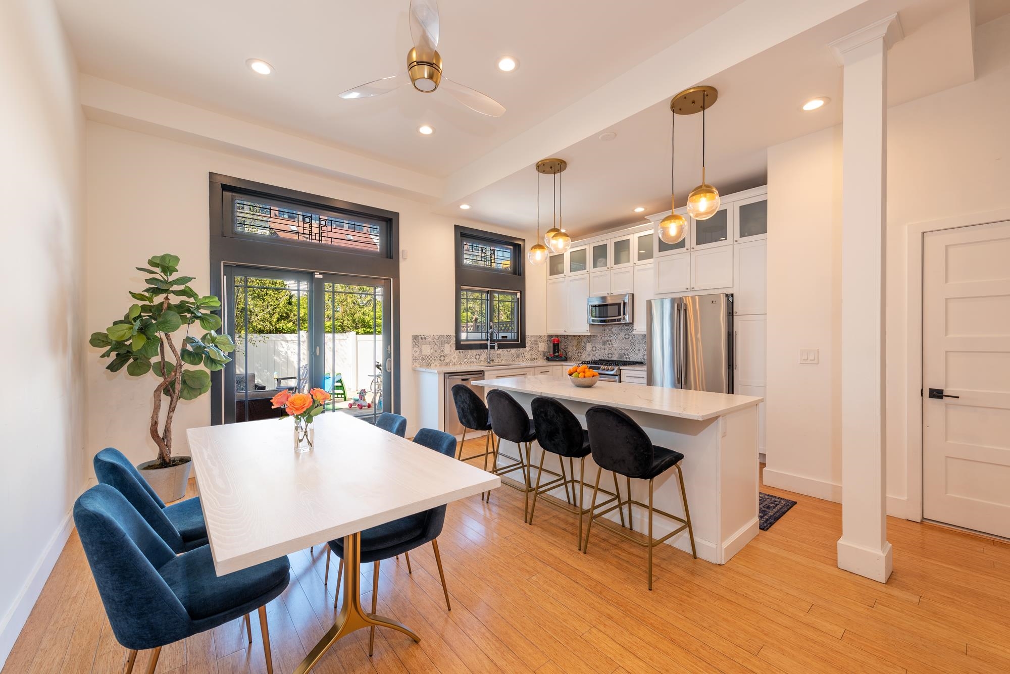 # 250012589 - For Rent in JERSEY CITY - Downtown NJ