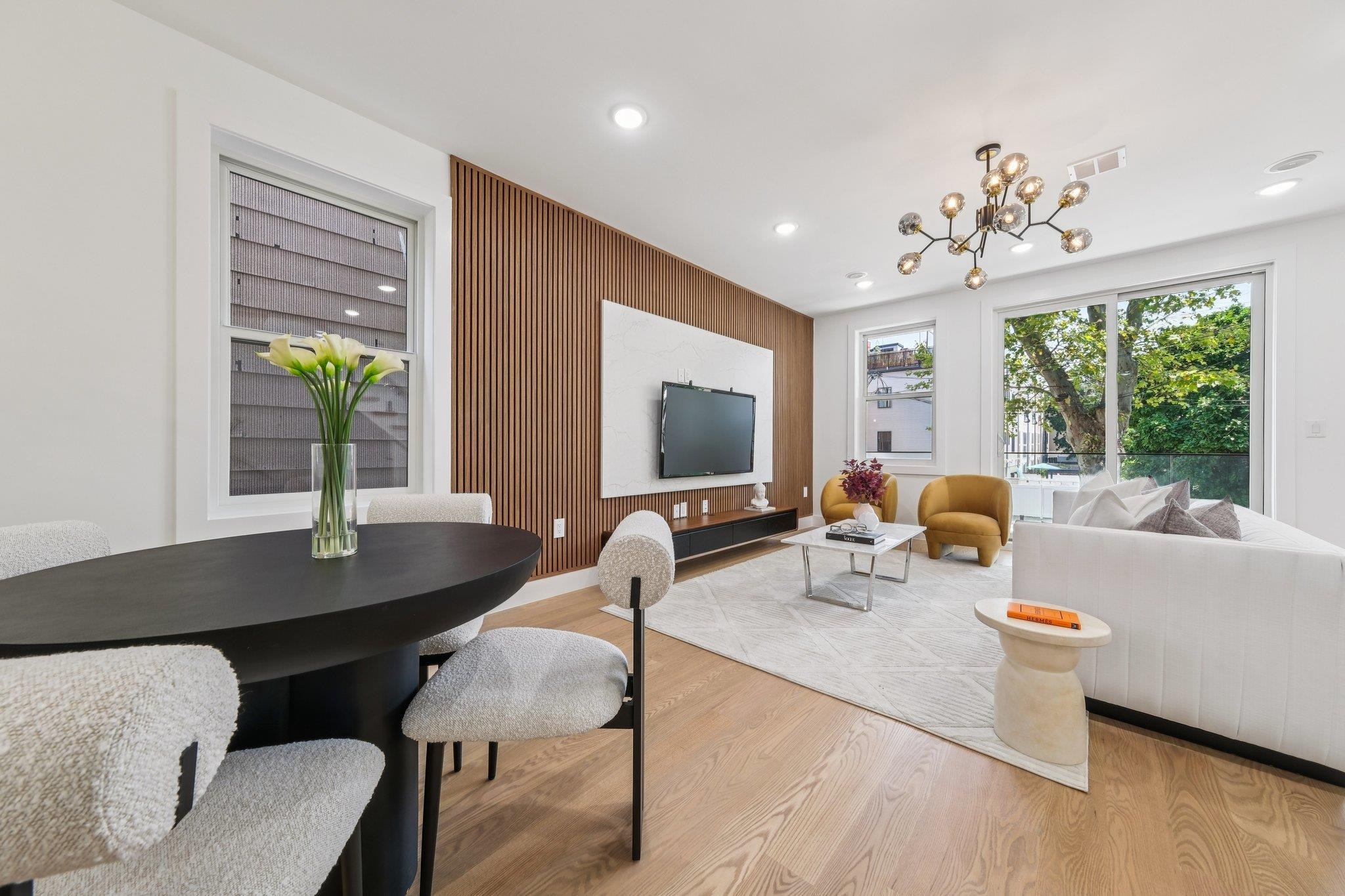 # 250012609 - For Rent in JERSEY CITY - Heights NJ