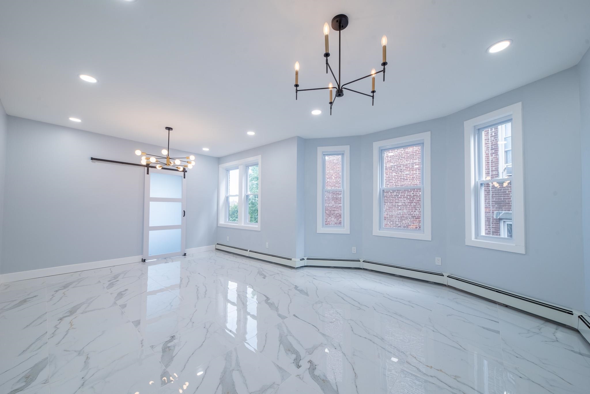 # 250012614 - For Rent in Union City NJ