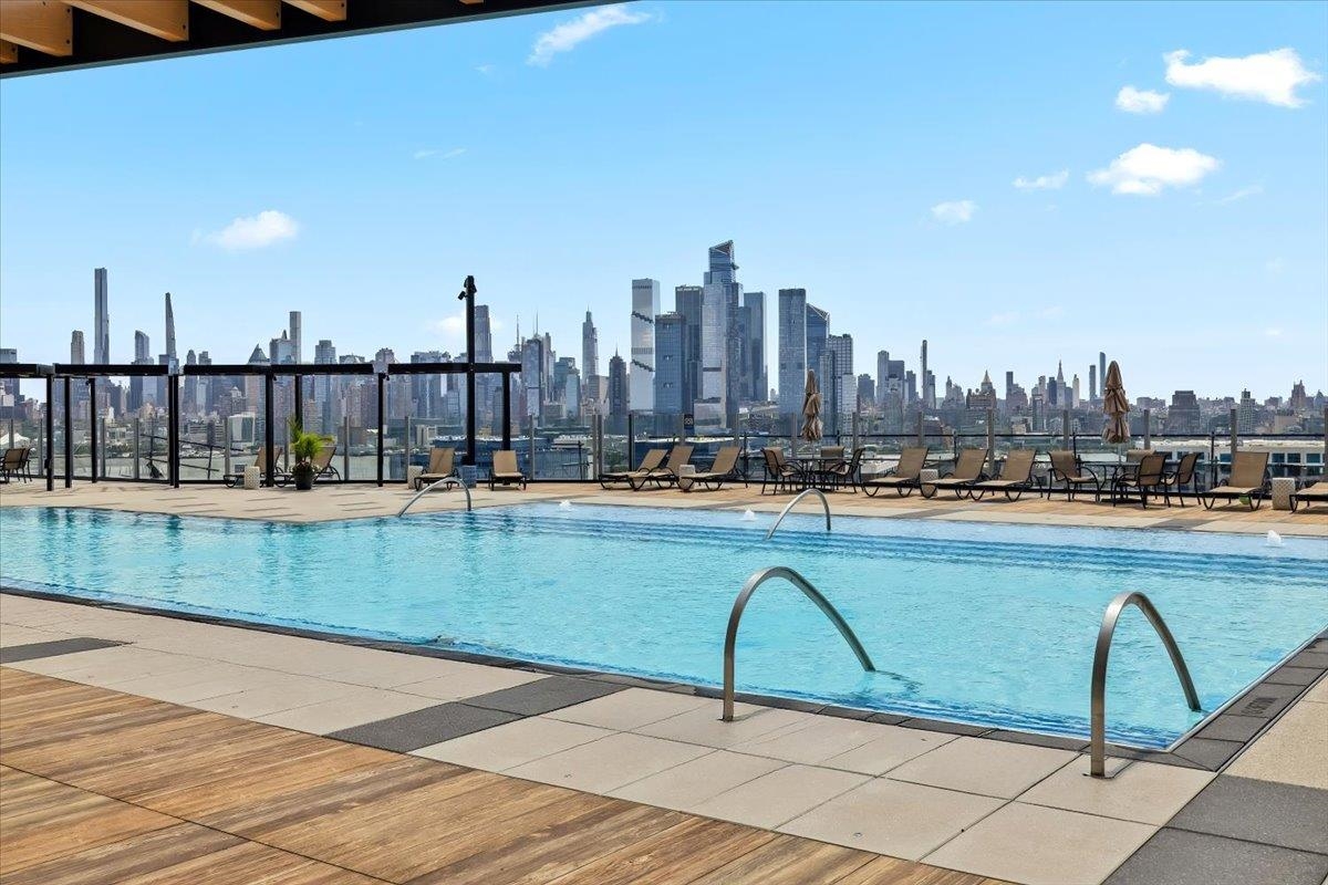 # 250012715 - For Rent in Union City NJ