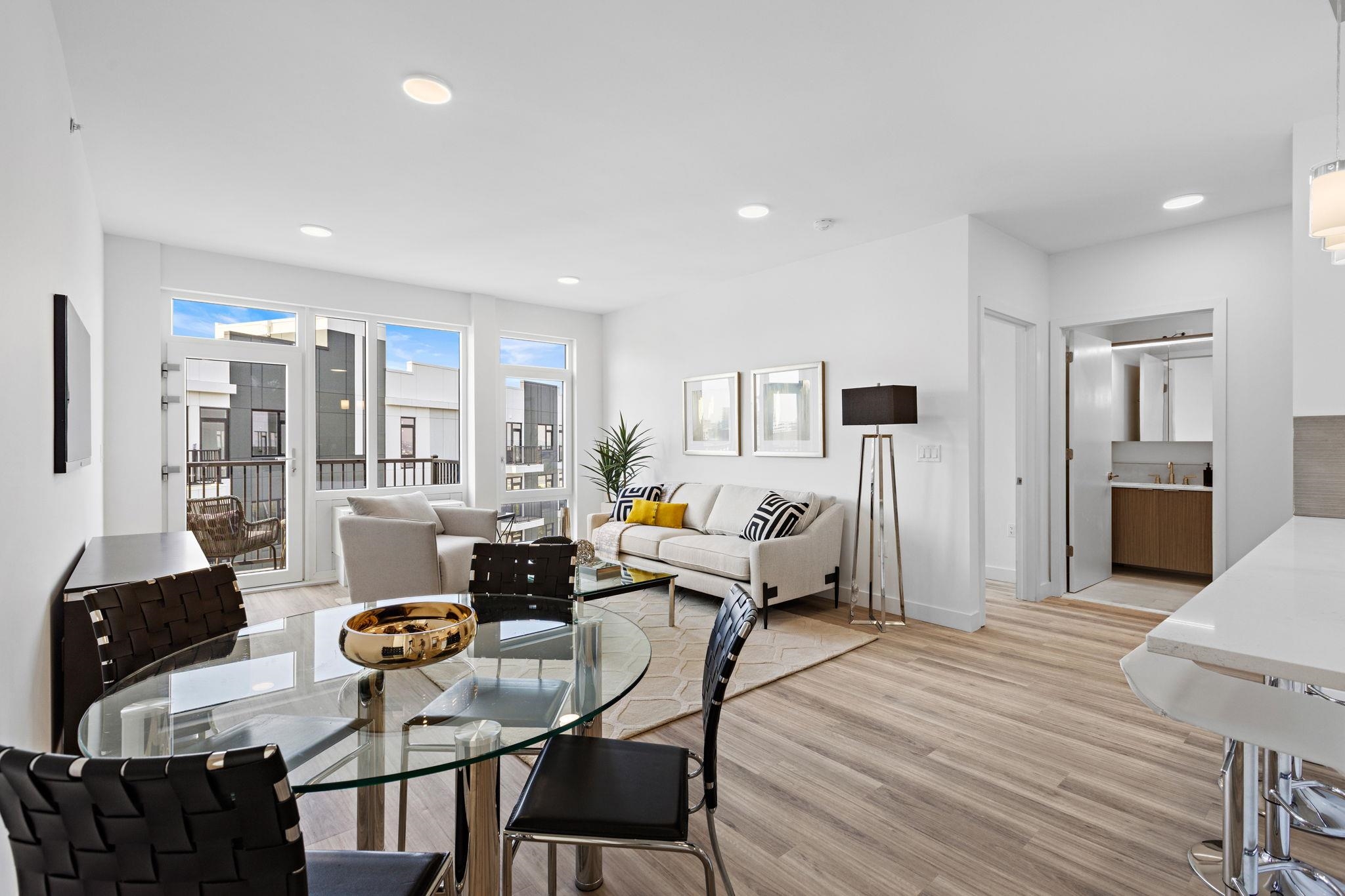# 250012731 - For Rent in North Bergen NJ