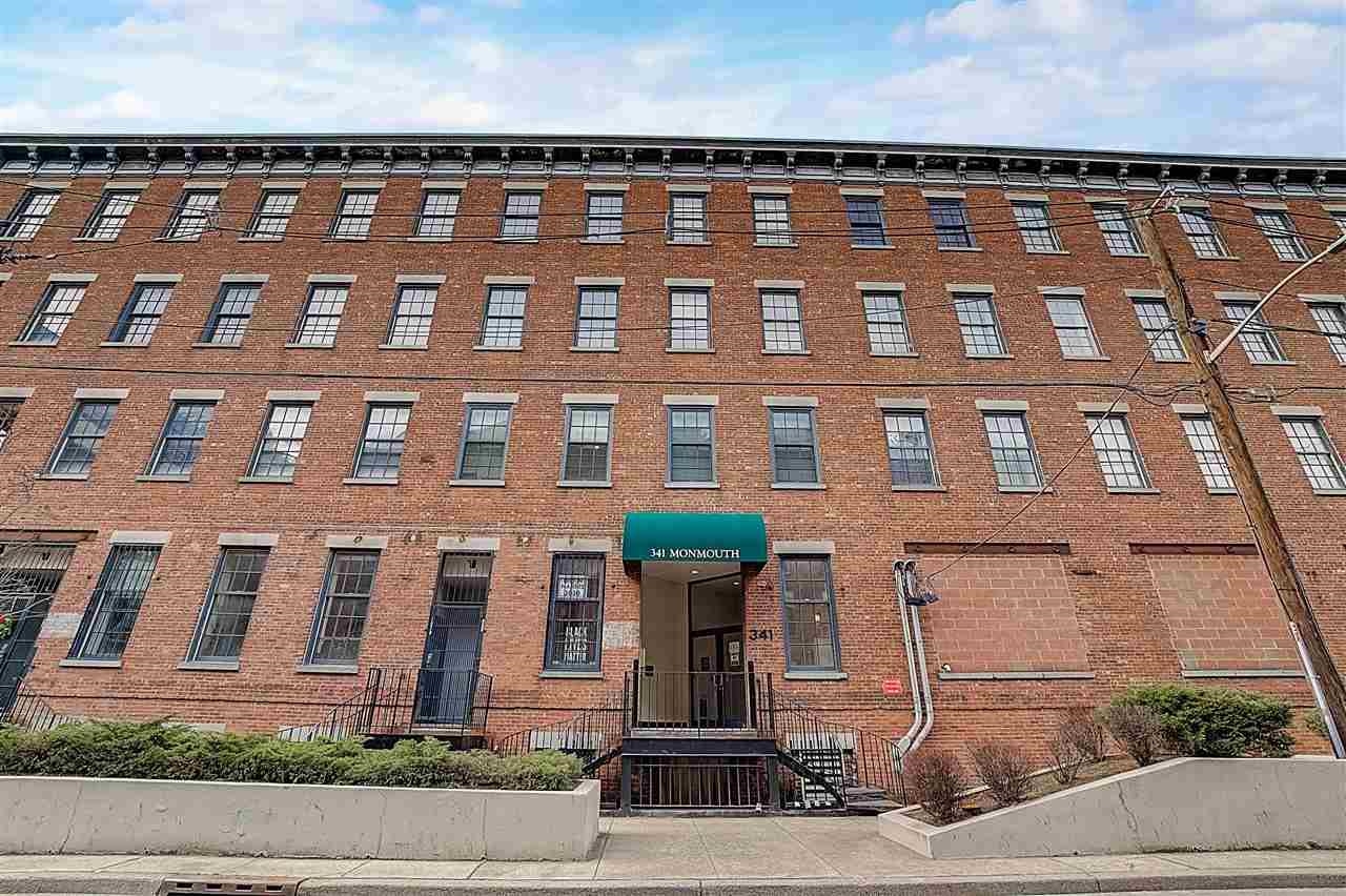 # 250012744 - For Rent in JERSEY CITY - Downtown NJ