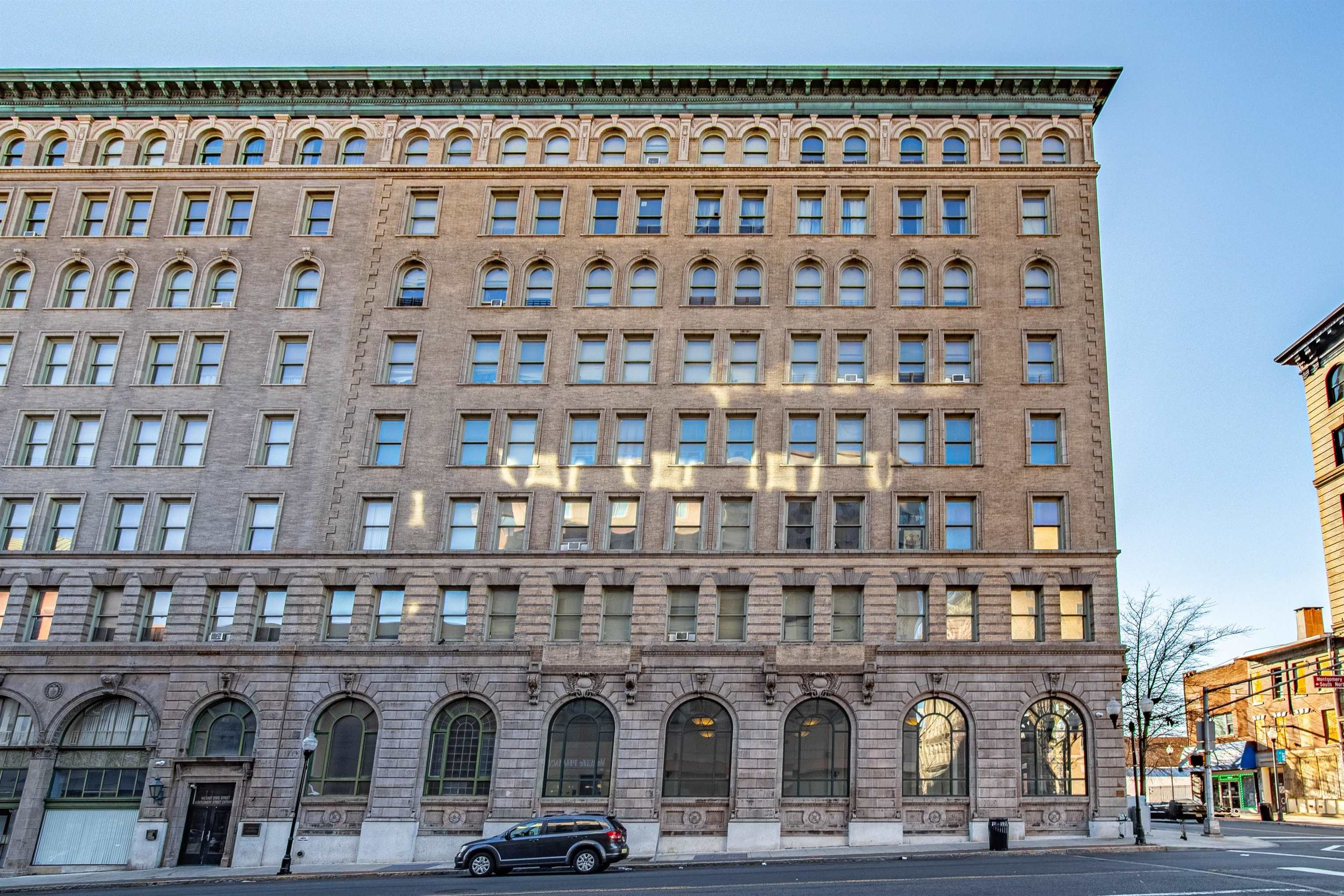 # 250012761 - For Rent in Trenton NJ