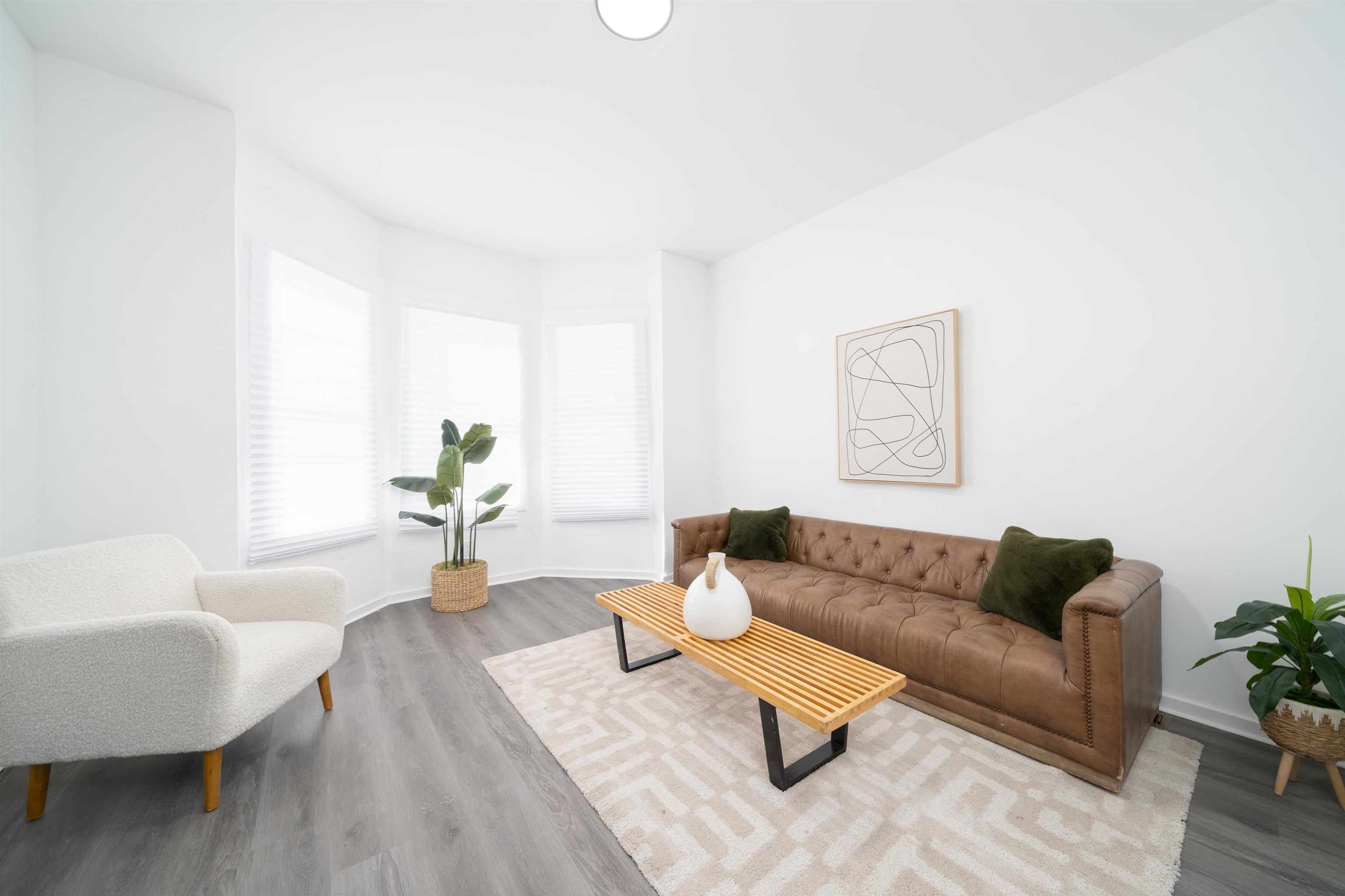 # 250012794 - For Rent in JERSEY CITY - Bergen-Lafayett NJ
