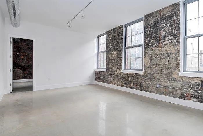 # 250012831 - For Rent in JERSEY CITY - Downtown NJ