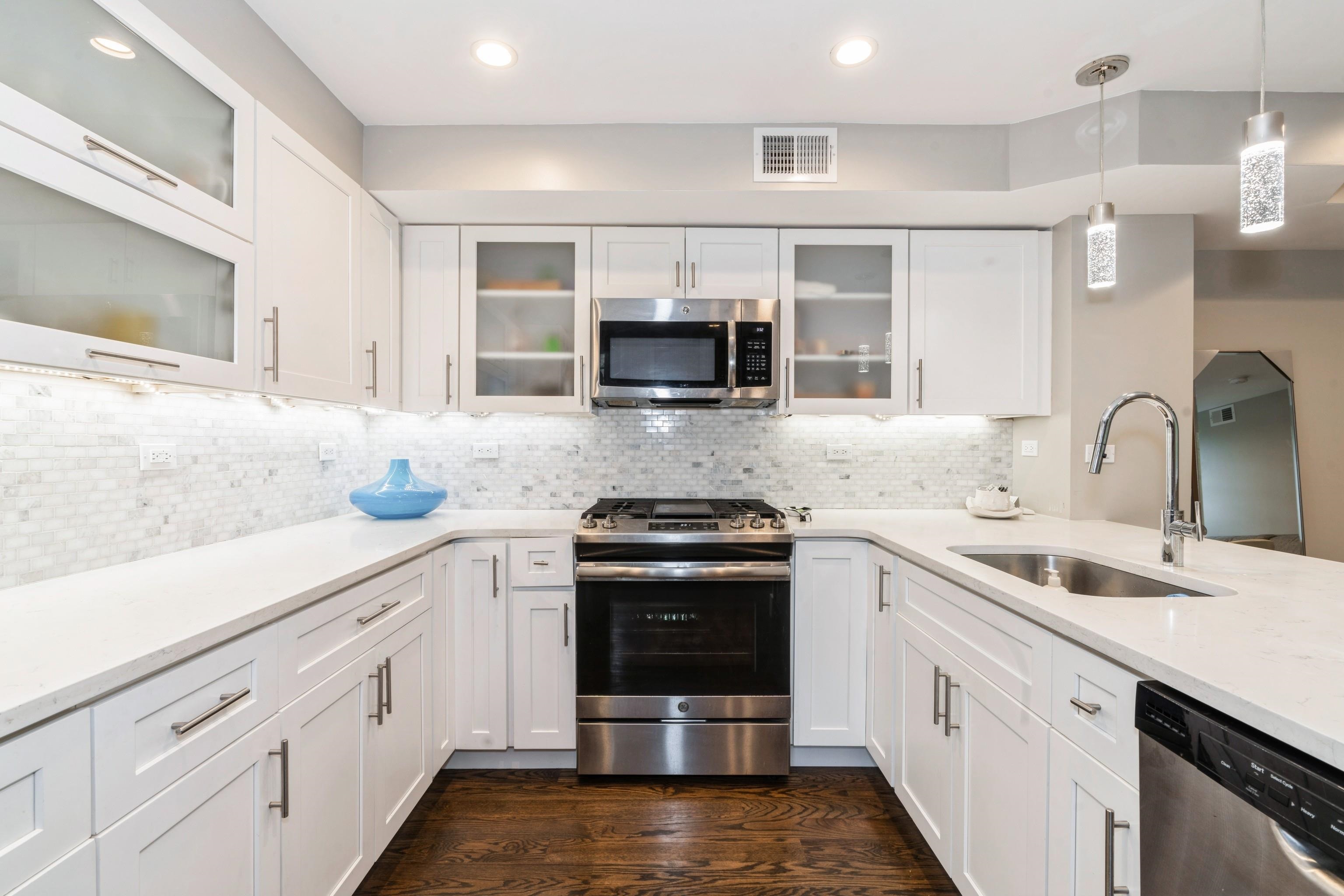 # 250012941 - For Rent in JERSEY CITY - Journal Square NJ