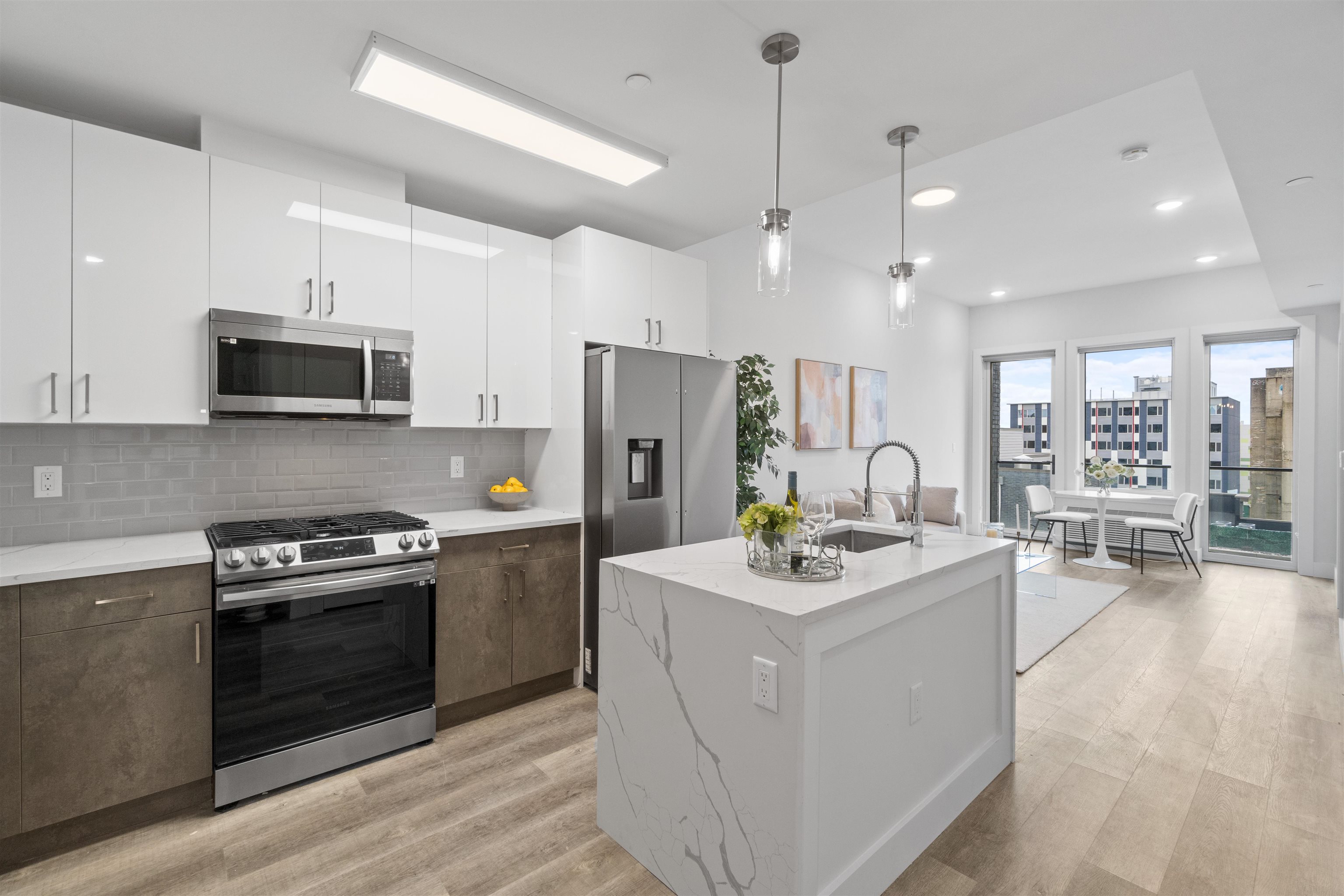 # 250012961 - For Rent in JERSEY CITY - Bergen-Lafayett NJ