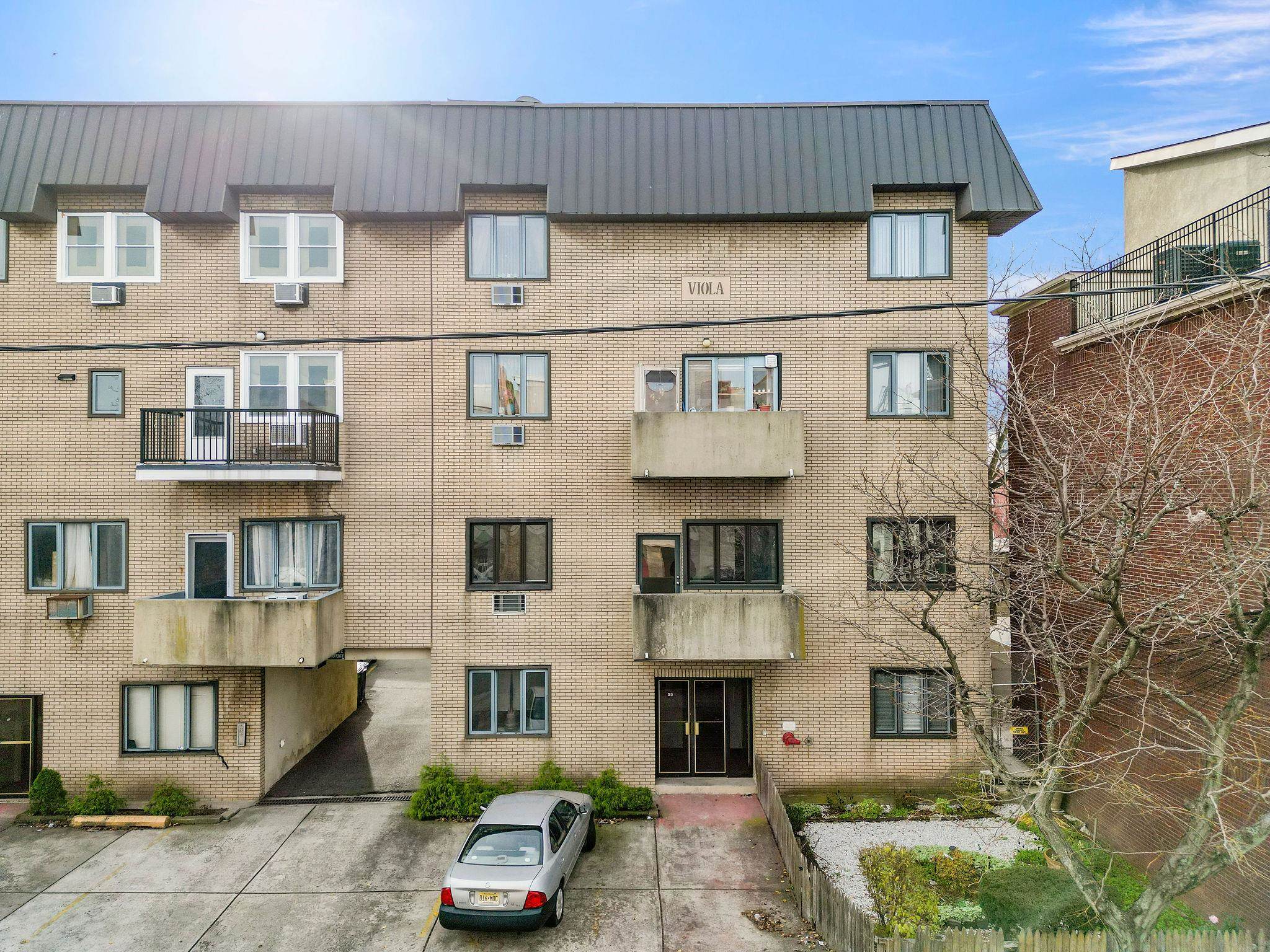 # 250012980 - For Rent in Bayonne NJ