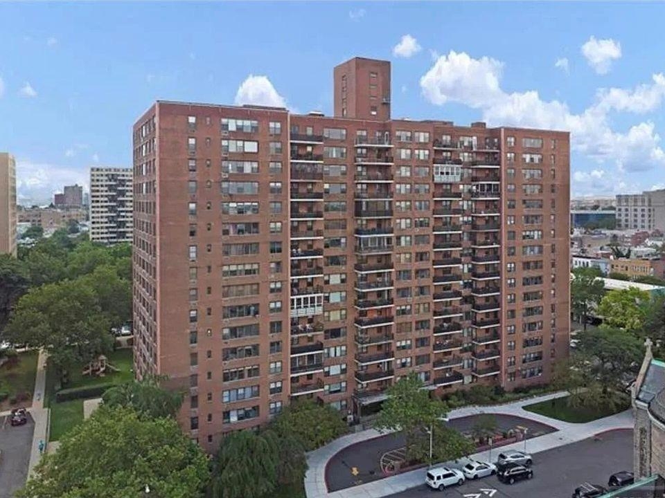# 250013156 - For Rent in JERSEY CITY - Journal Square NJ
