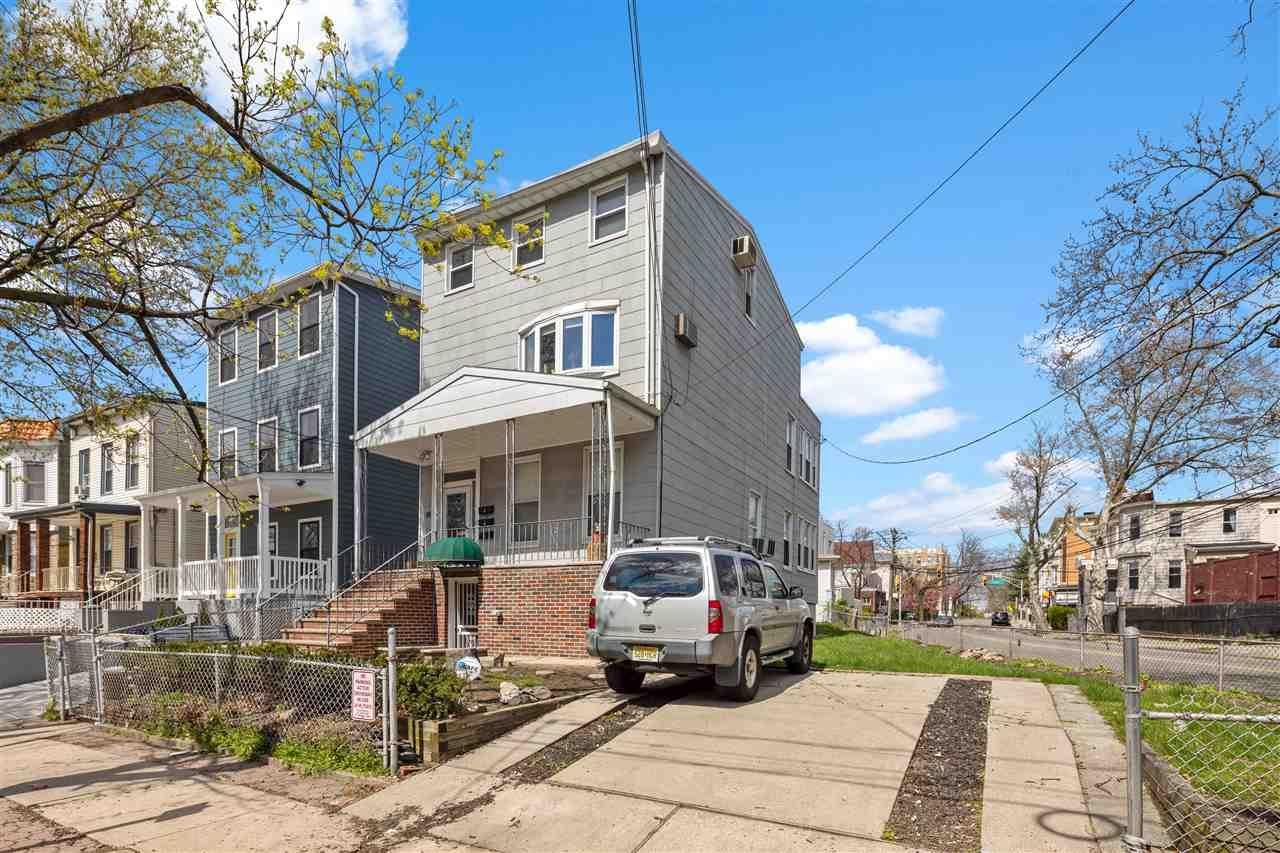 # 250013160 - For Rent in JERSEY CITY - Heights NJ