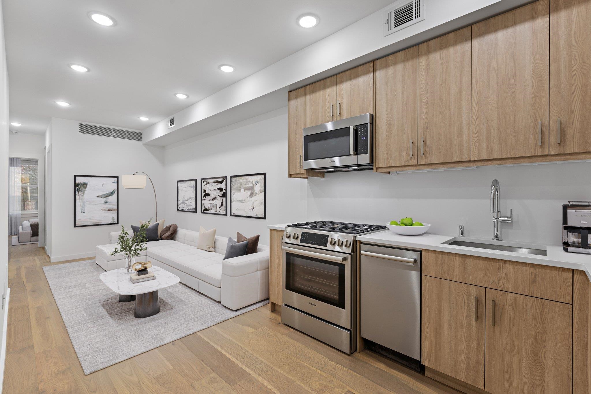 # 250013194 - For Rent in JERSEY CITY - Downtown NJ