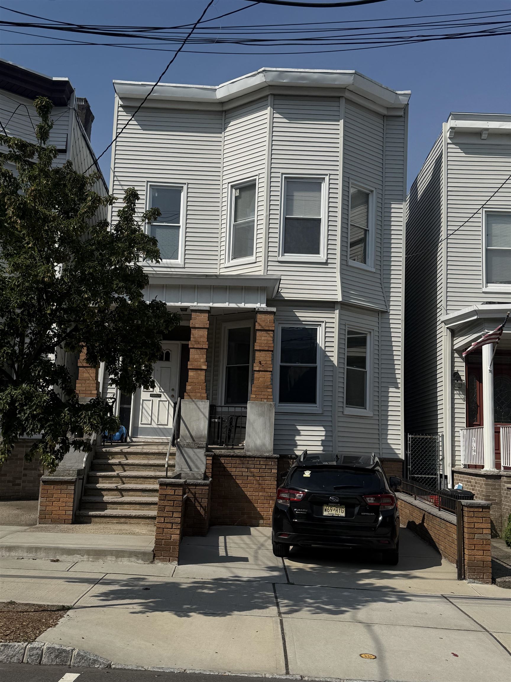 # 250013242 - For Rent in Weehawken NJ
