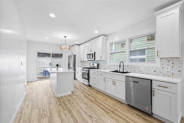 # 250013317 - For Rent in Bayonne NJ