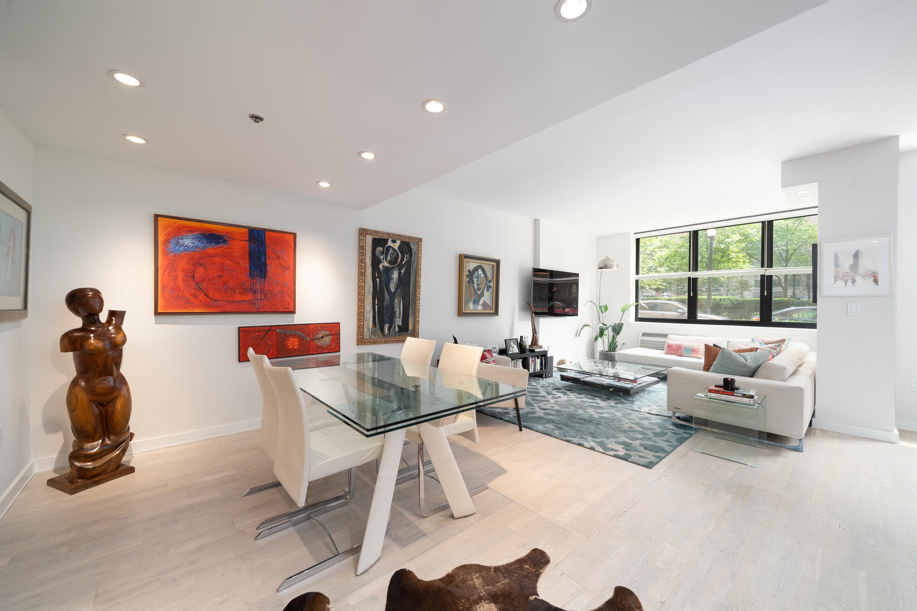 # 250013417 - For Rent in Hoboken NJ