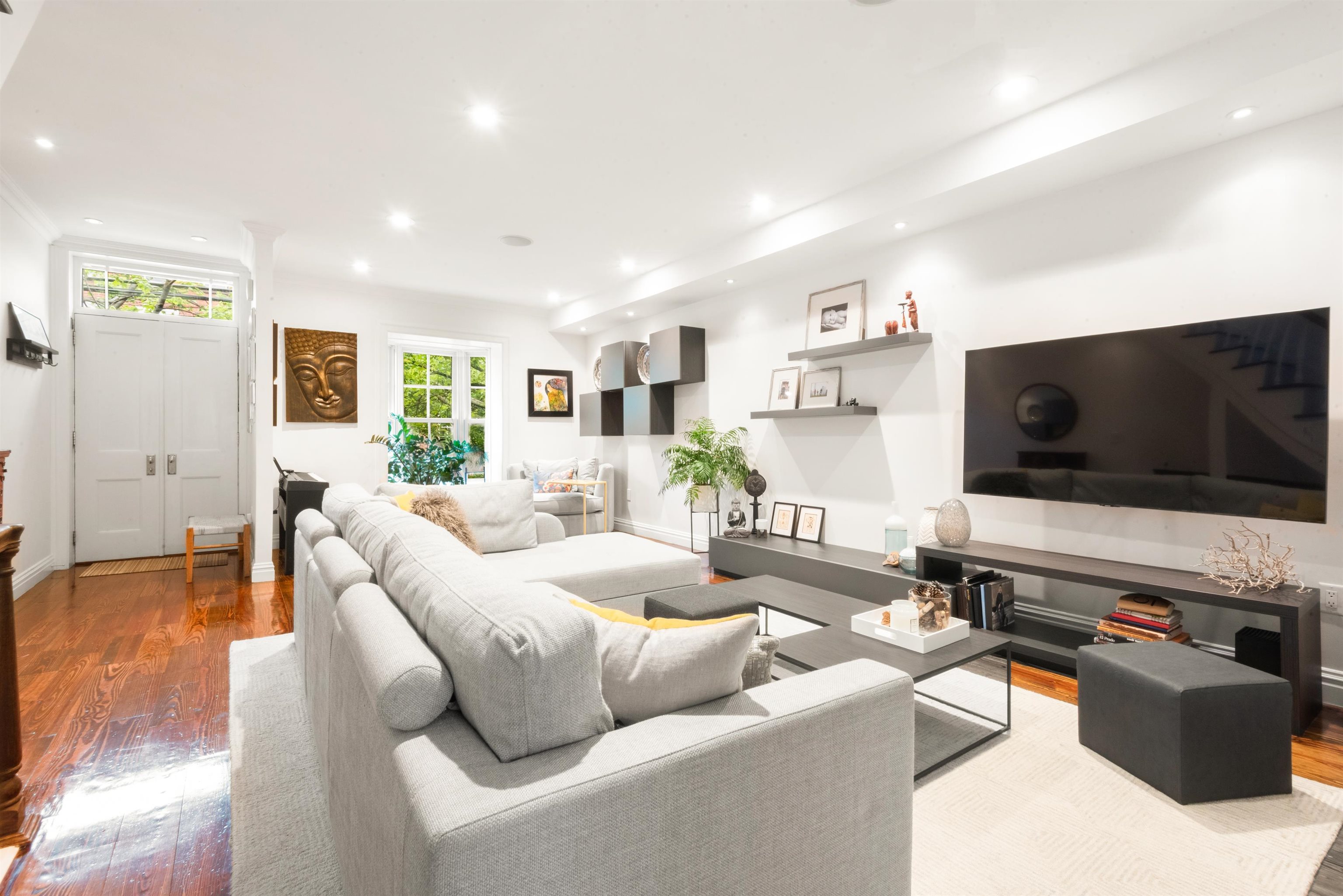 # 250013461 - For Rent in JERSEY CITY - Downtown NJ