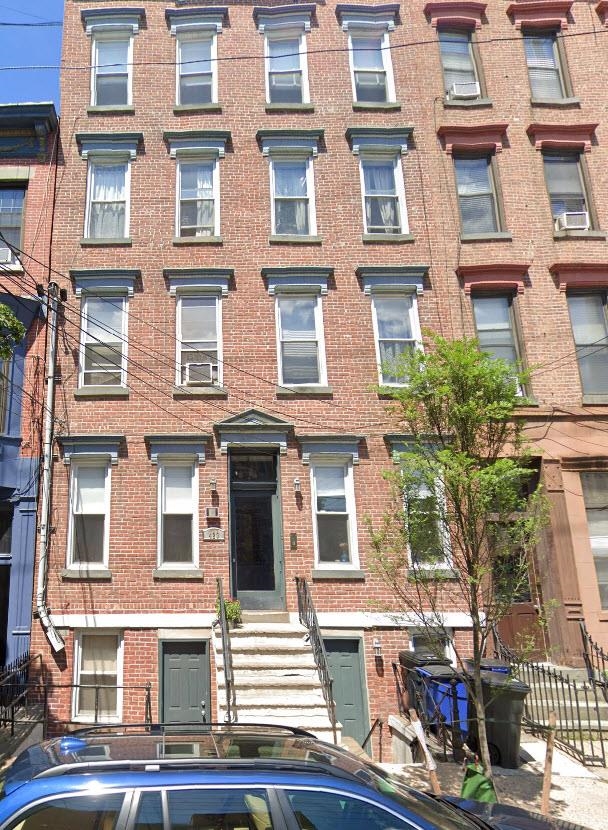 # 250013480 - For Rent in Hoboken NJ