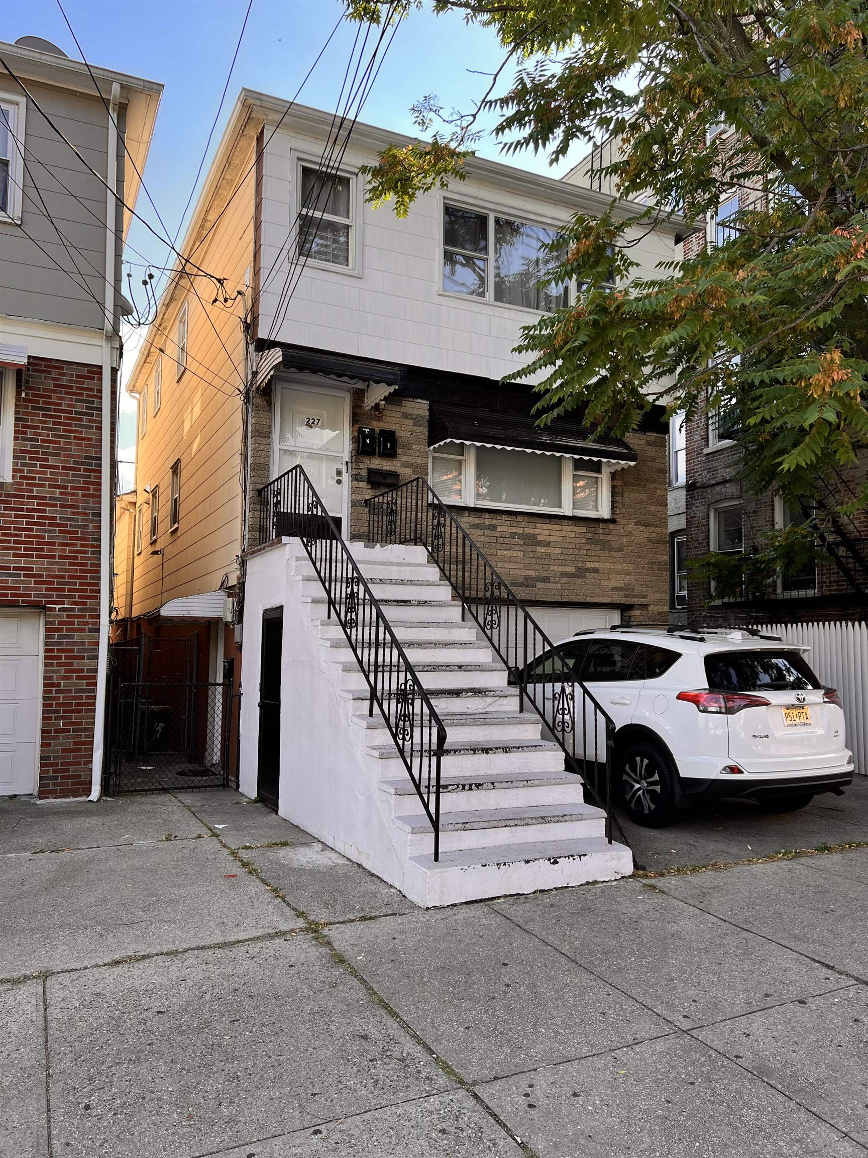 # 250013539 - For Rent in West New York NJ