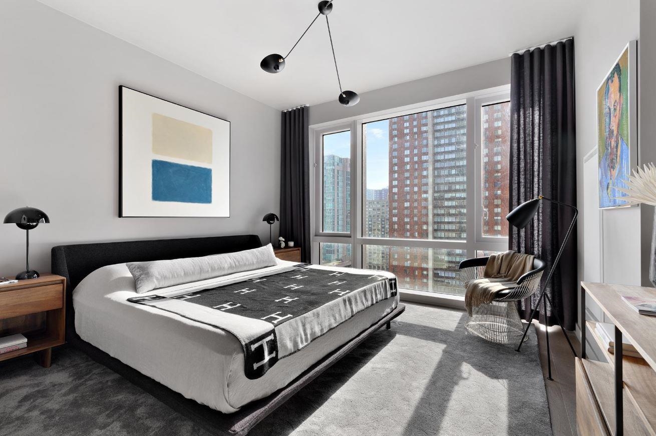 # 250013595 - For Rent in JERSEY CITY - Downtown NJ
