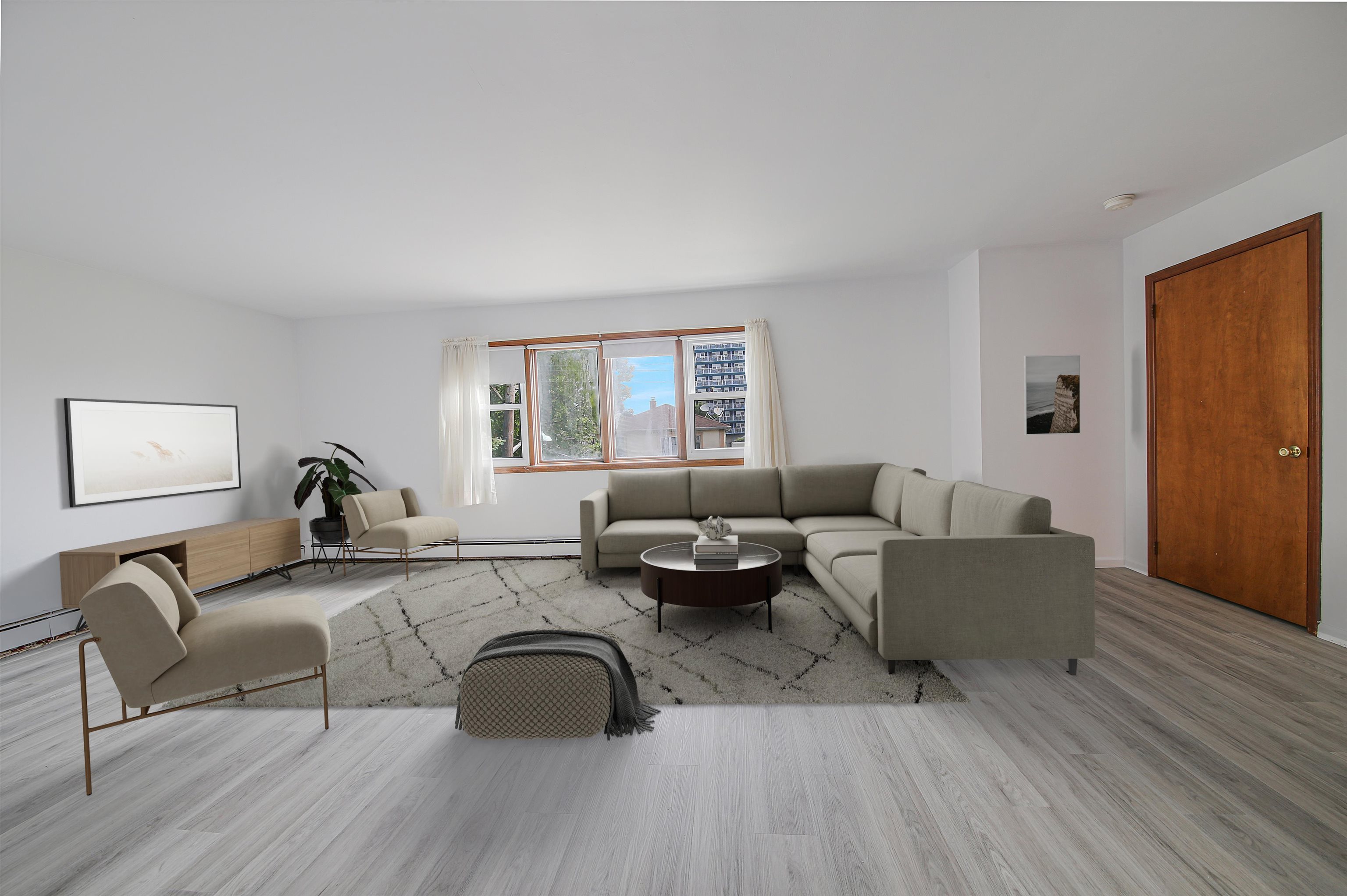 # 250013627 - For Rent in Bayonne NJ