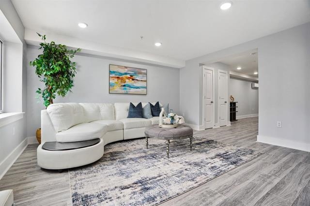 # 250013708 - For Rent in Union City NJ