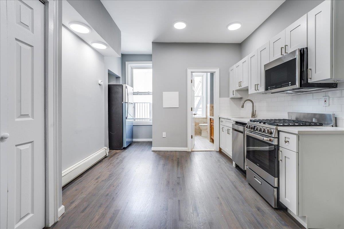 # 250013716 - For Rent in Hoboken NJ