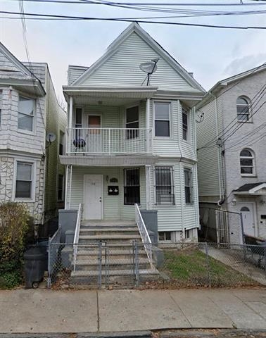 # 250013724 - For Rent in JERSEY CITY - Bergen-Lafayett NJ