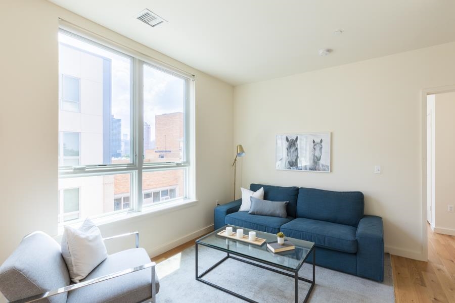 # 250013770 - For Rent in JERSEY CITY - Downtown NJ