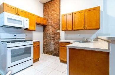 # 250013809 - For Rent in JERSEY CITY - Greenville NJ