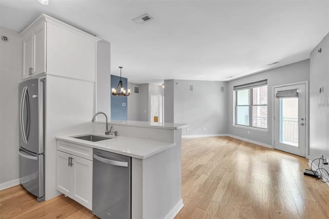 # 250013820 - For Rent in West New York NJ