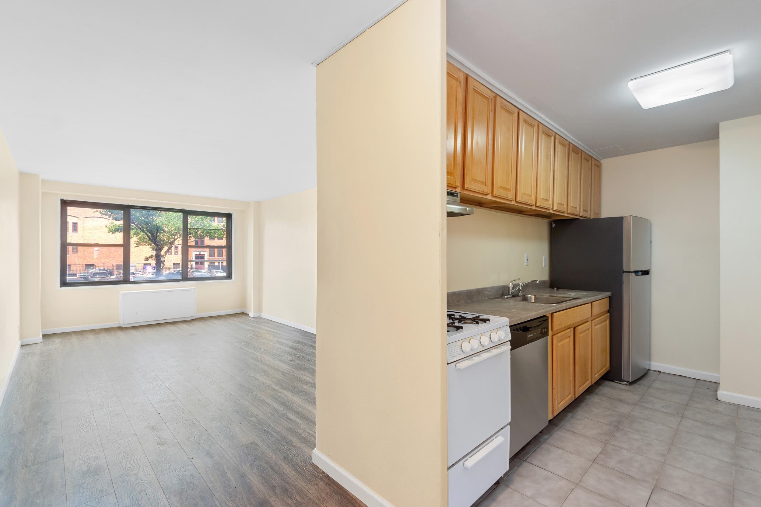 # 250013821 - For Rent in JERSEY CITY - Journal Square NJ
