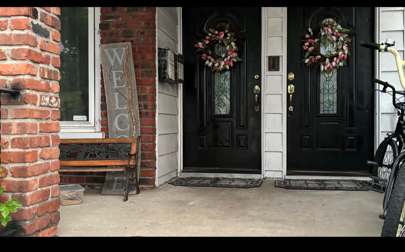 # 250013837 - For Rent in Bayonne NJ