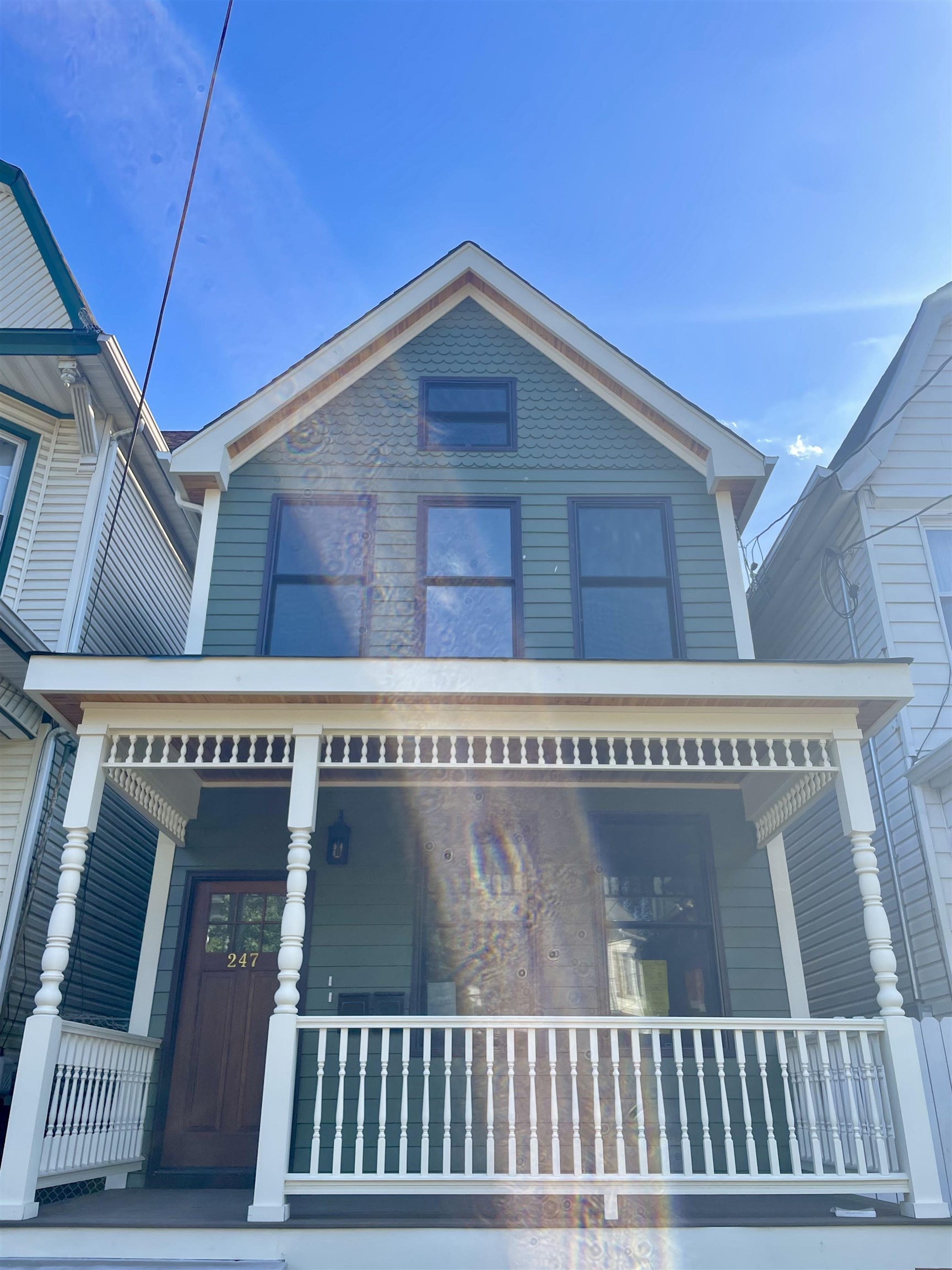 # 250013855 - For Rent in JERSEY CITY - Journal Square NJ