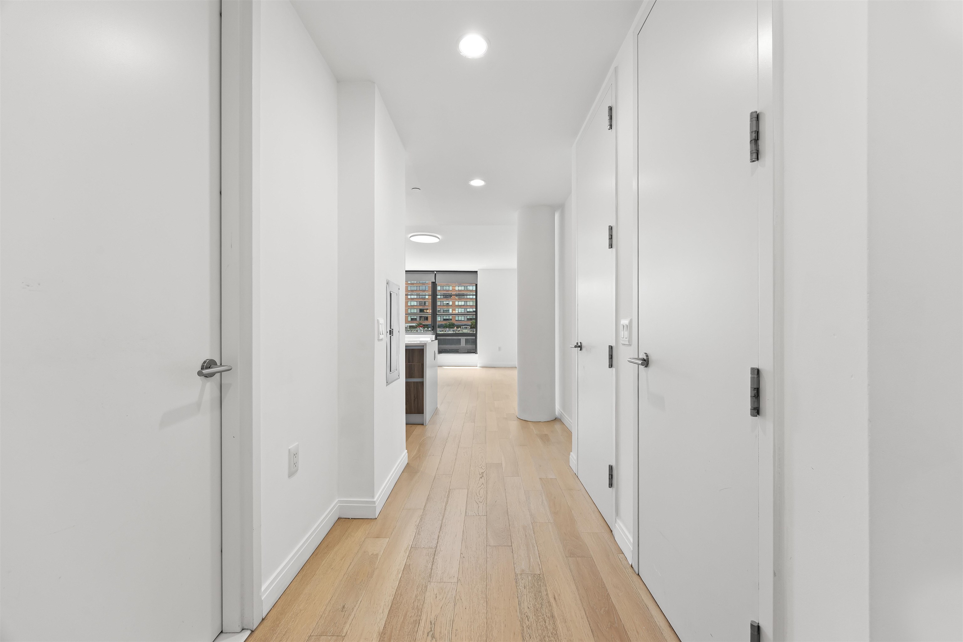# 250013903 - For Rent in JERSEY CITY - Downtown NY