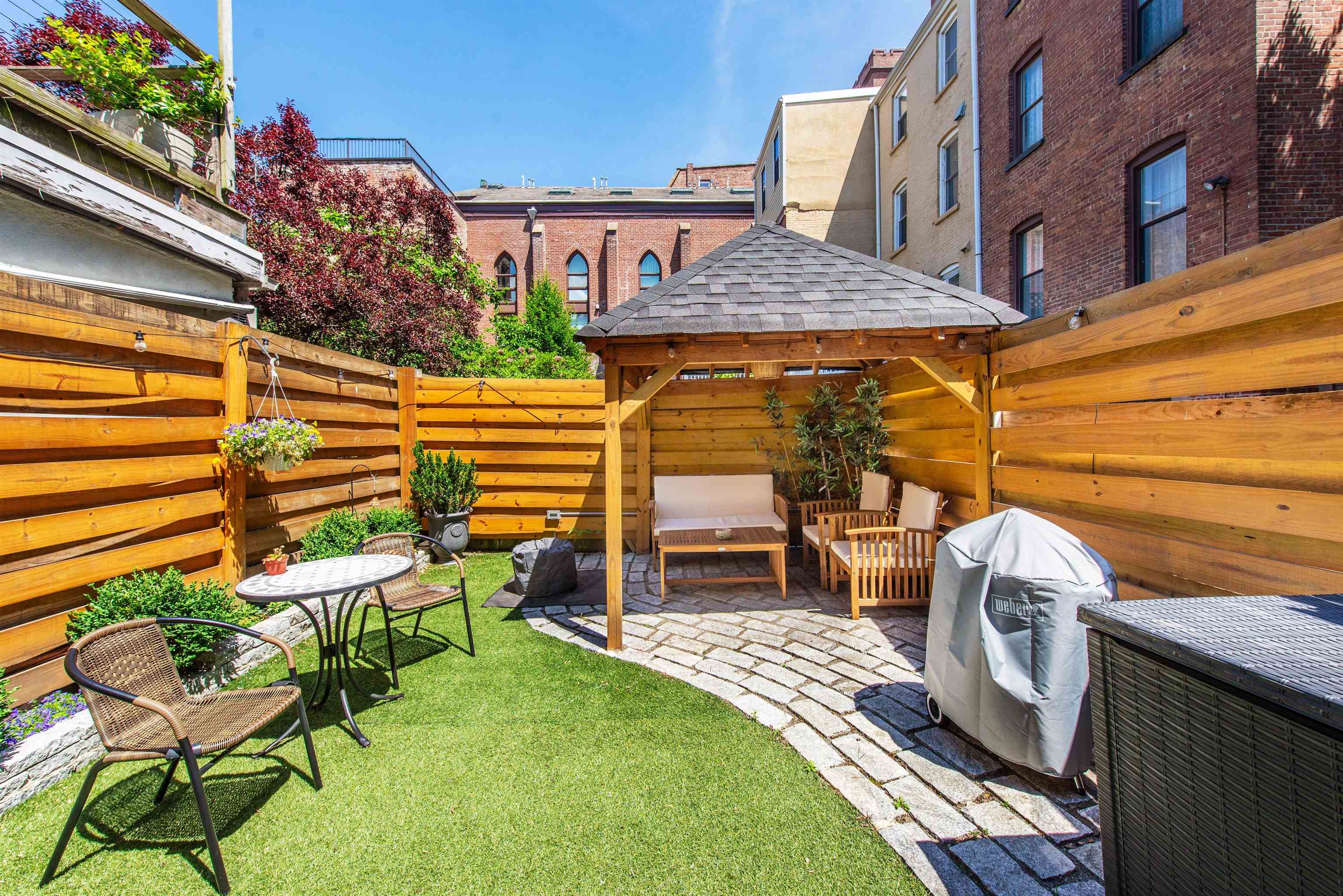 # 250013935 - For Rent in JERSEY CITY - Downtown NJ