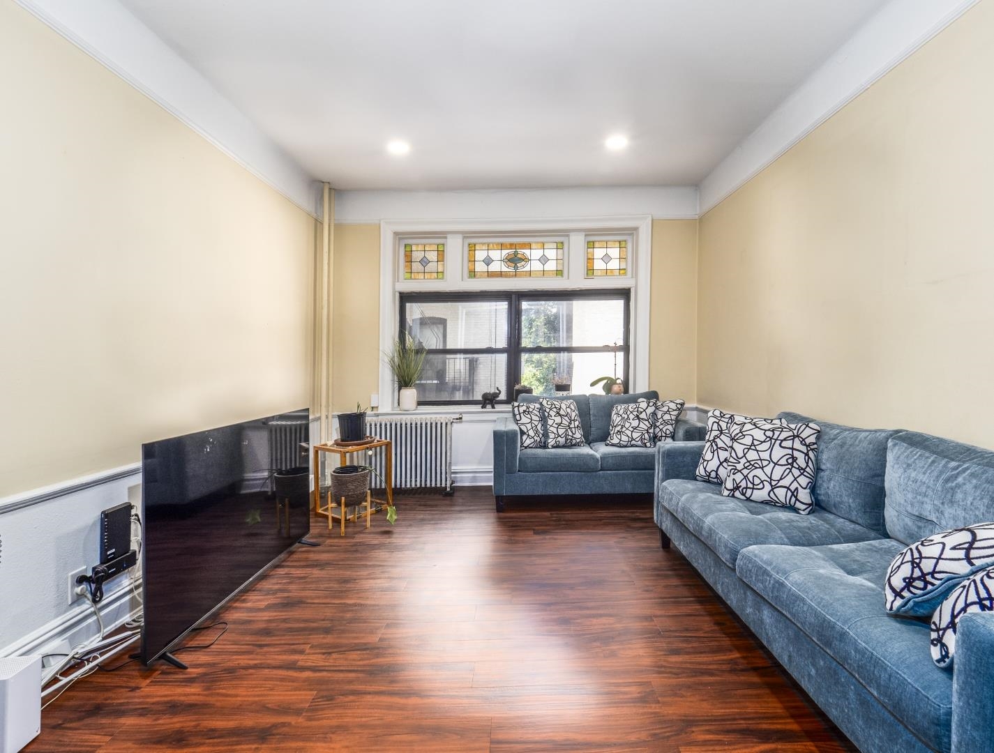# 250013953 - For Rent in JERSEY CITY - Journal Square NJ