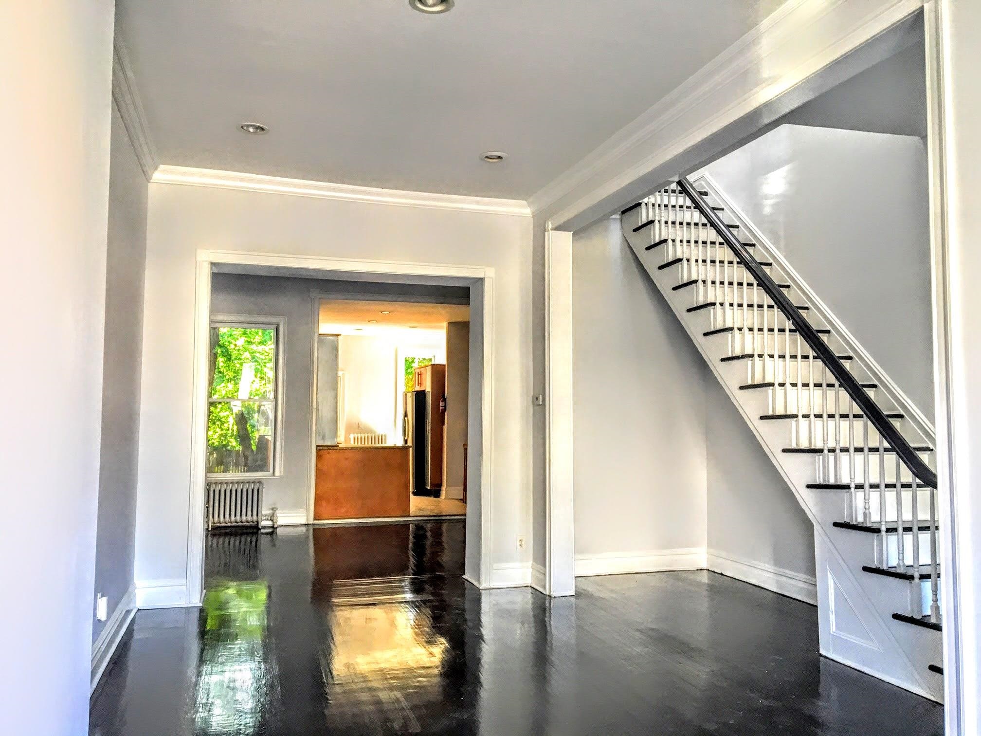 # 250013989 - For Rent in JERSEY CITY - Bergen-Lafayett NJ