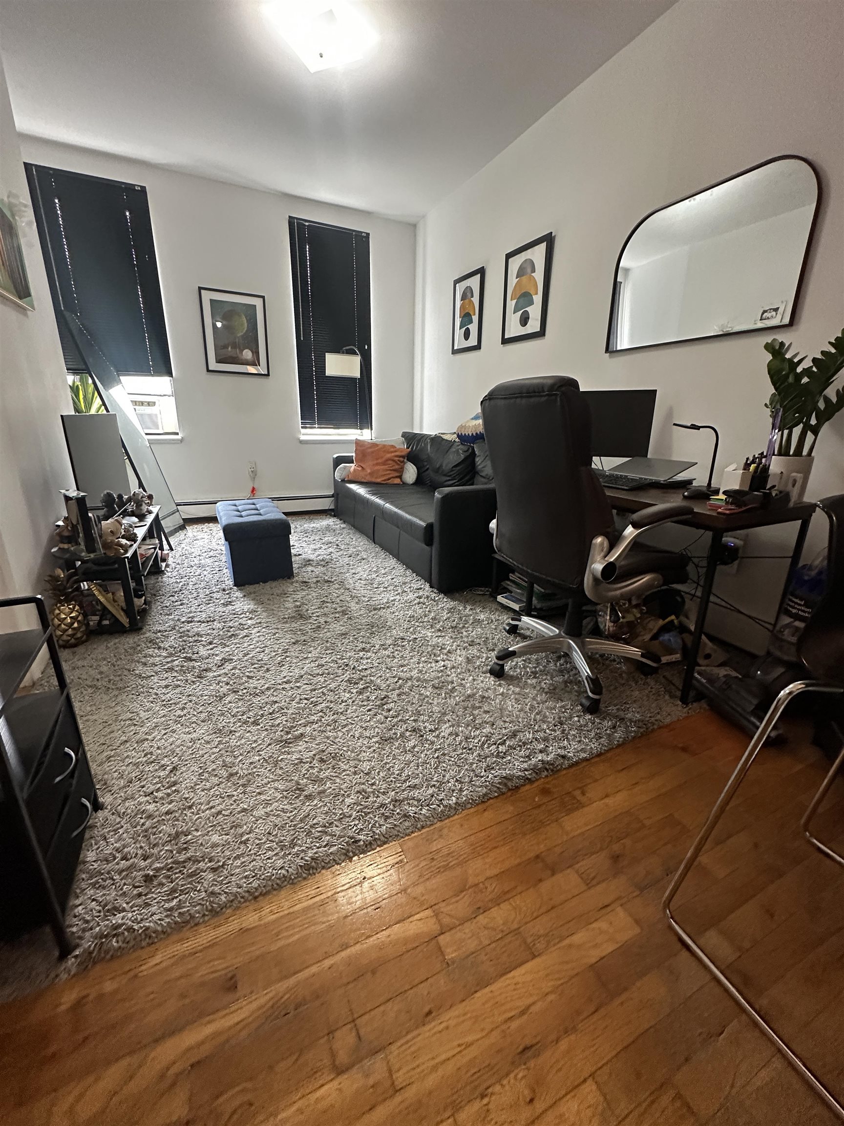 # 250014033 - For Rent in Hoboken NJ