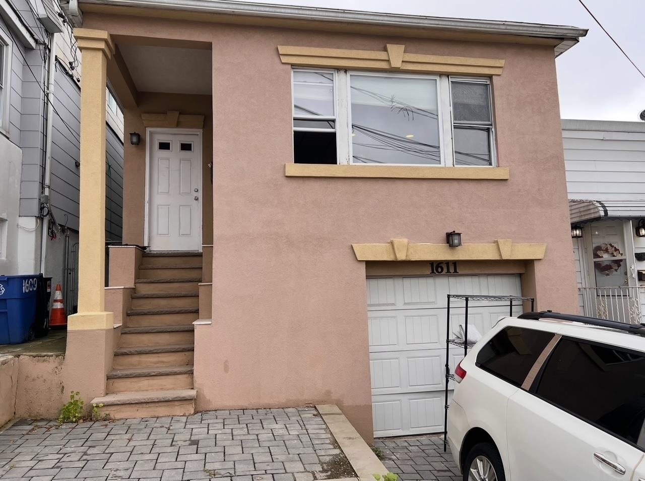 # 250014055 - For Rent in North Bergen NJ