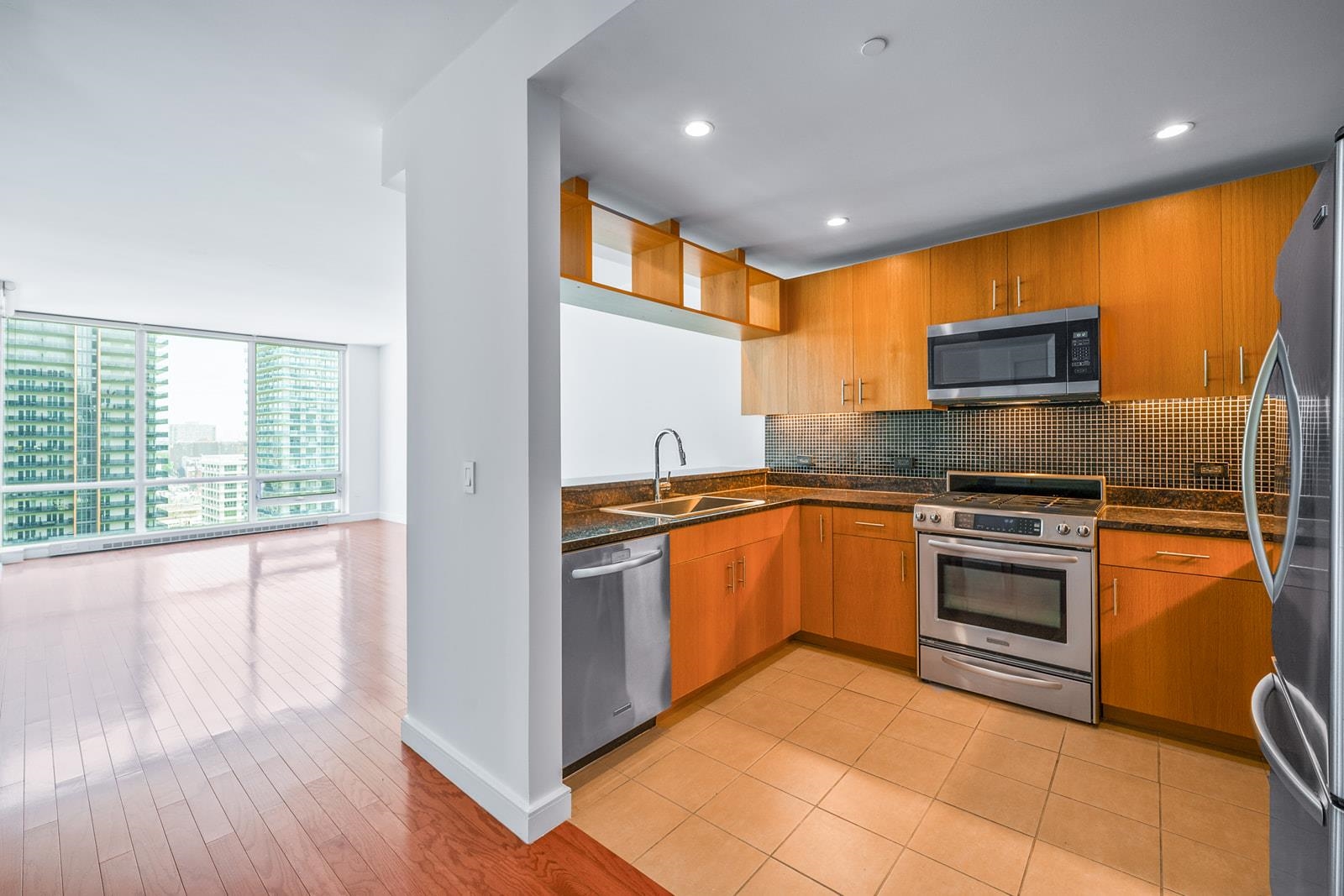# 250014073 - For Rent in JERSEY CITY - Downtown NJ