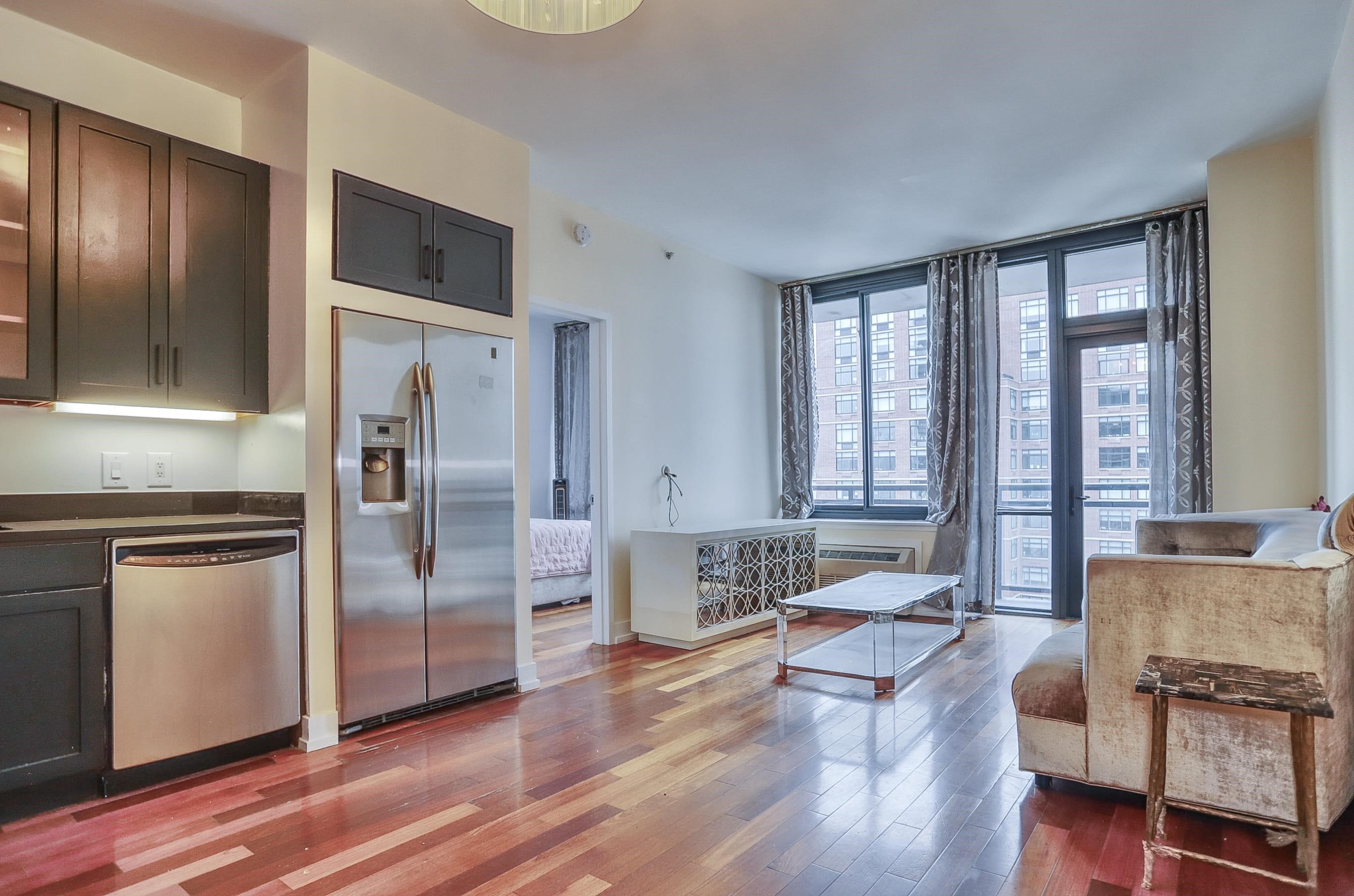 # 250014155 - For Rent in JERSEY CITY - Downtown NJ
