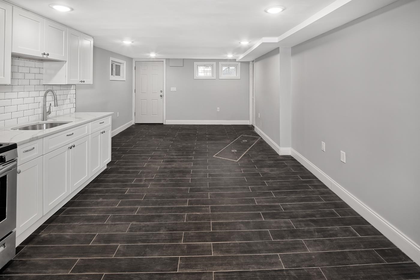 # 250014188 - For Rent in JERSEY CITY - Bergen-Lafayett NJ