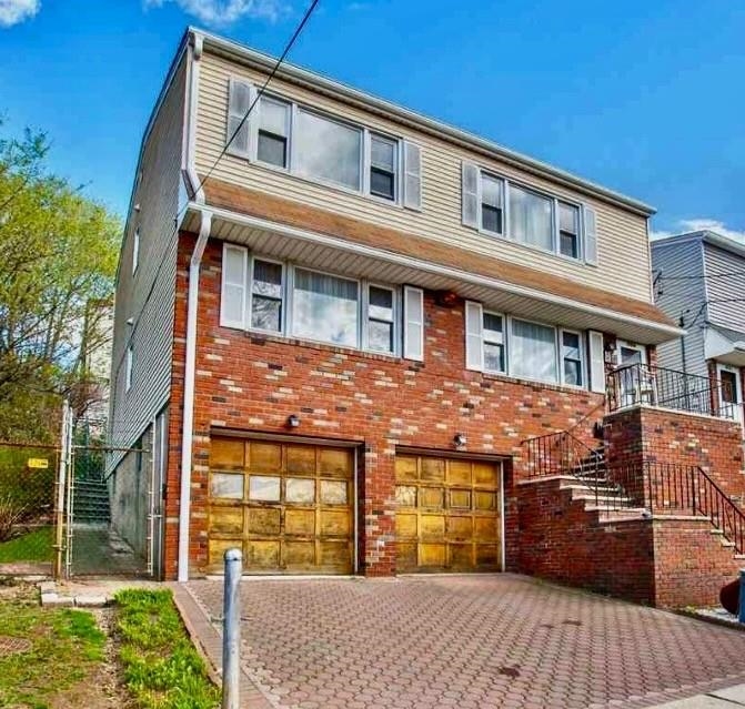 # 250014191 - For Rent in North Bergen NJ
