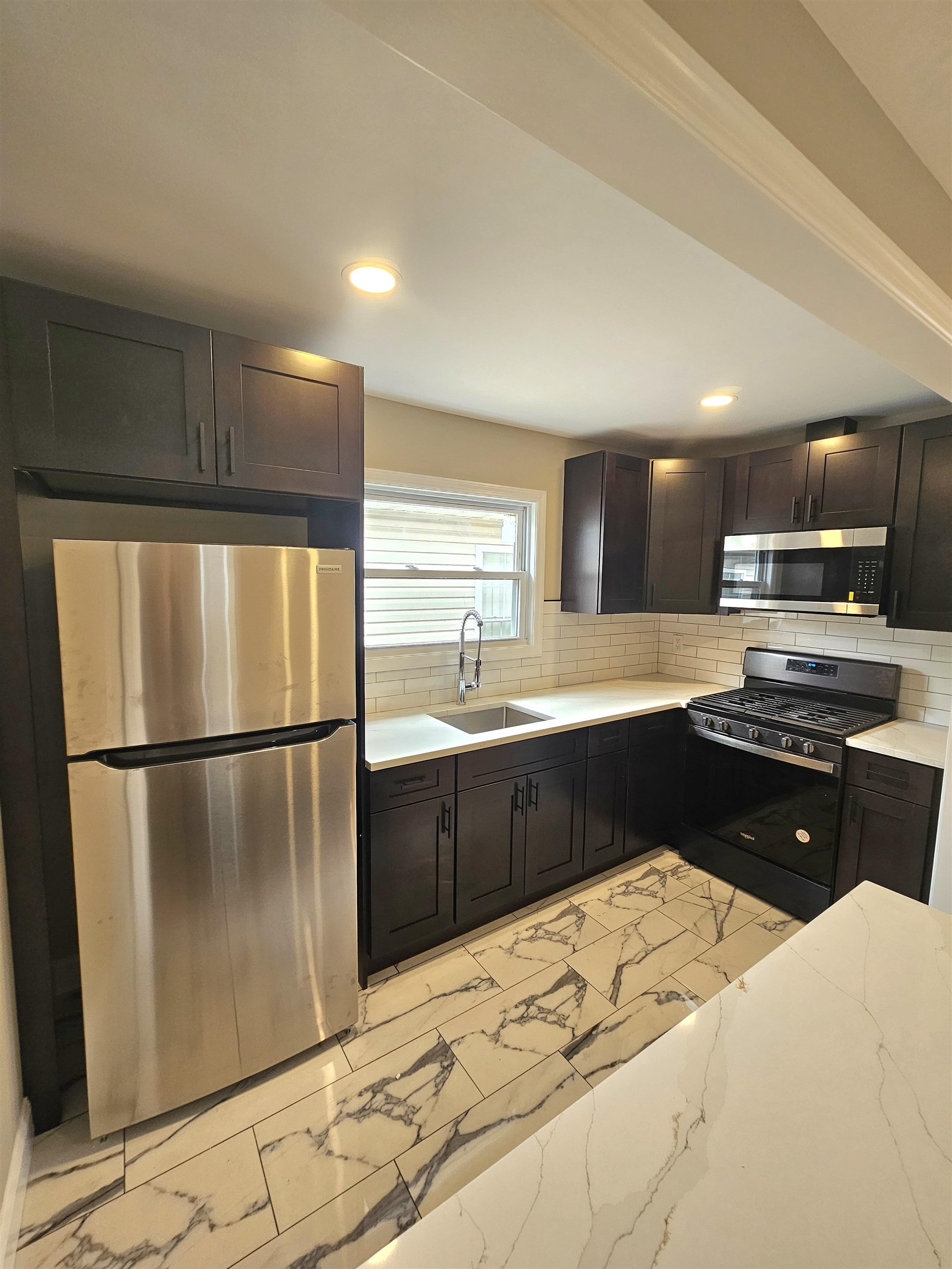 # 250014202 - For Rent in Union City NJ