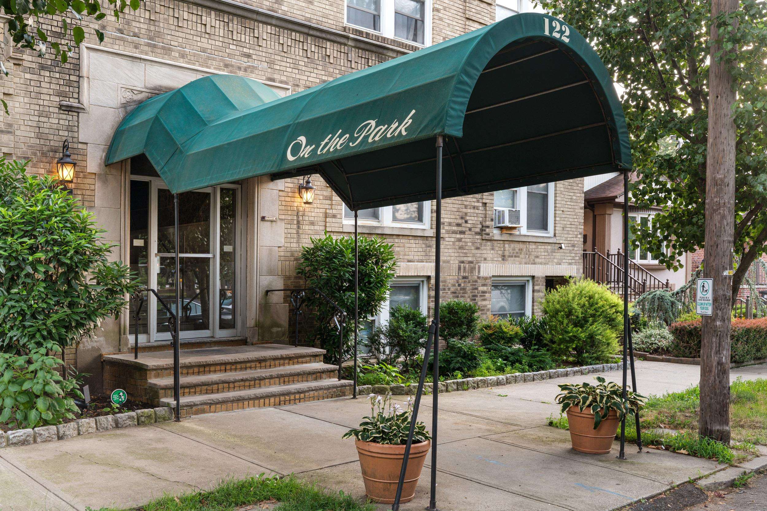 # 250014207 - For Rent in Bayonne NJ