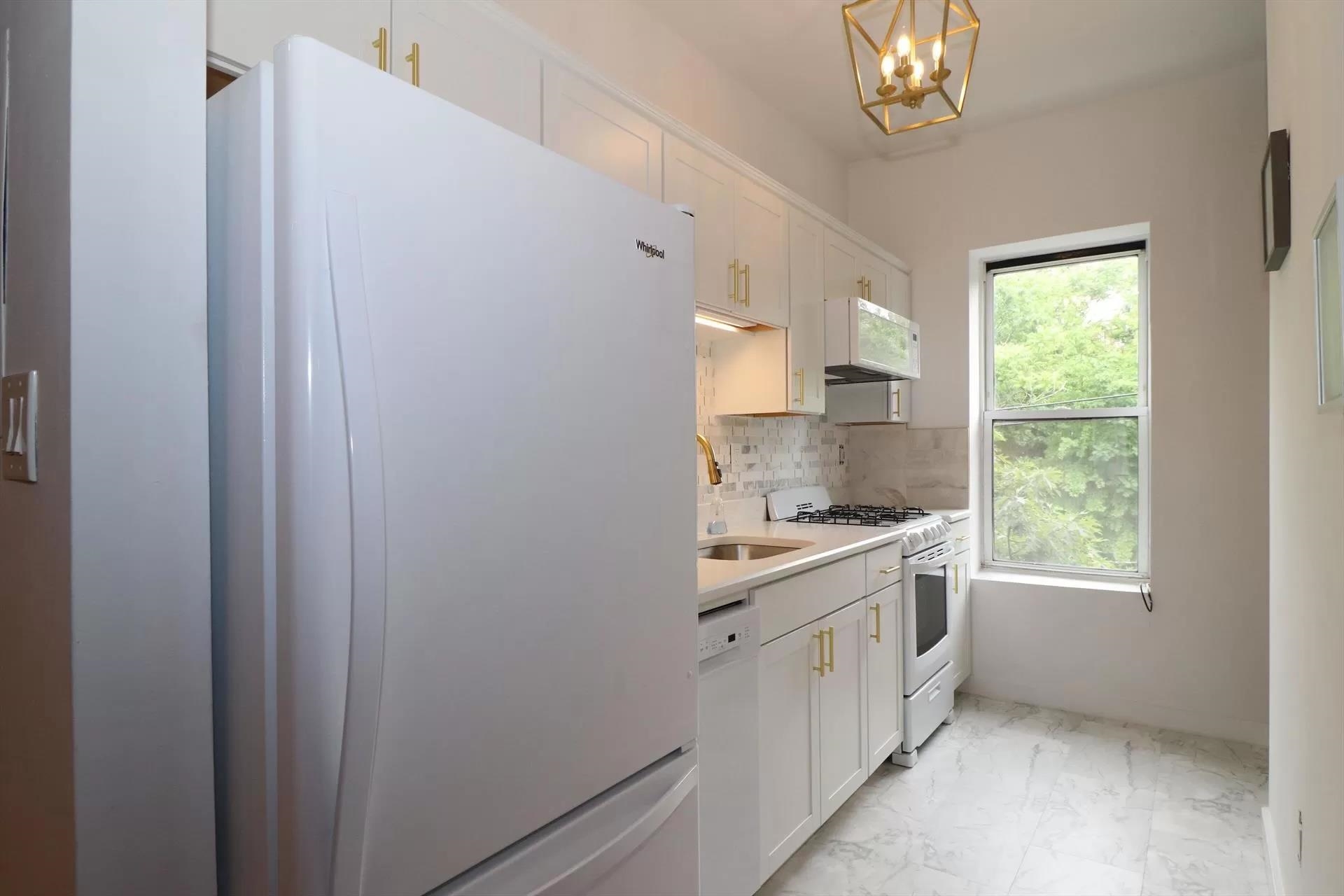 # 250014218 - For Rent in JERSEY CITY - Downtown NJ