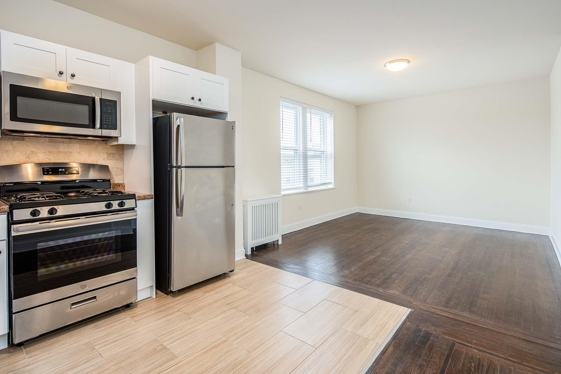 # 250014246 - For Rent in JERSEY CITY - Heights NJ