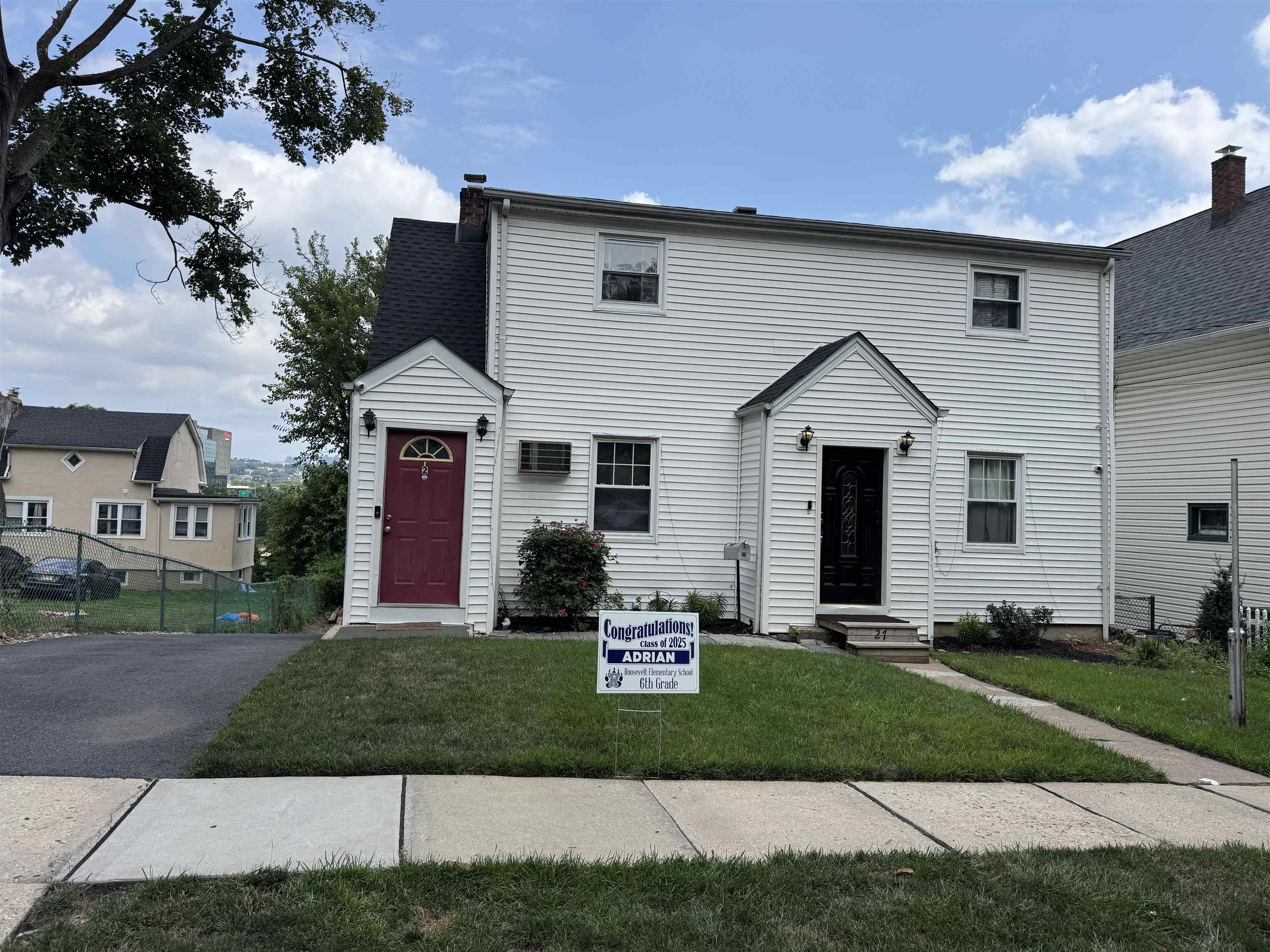 # 250014272 - For Rent in Ridgefield Park NJ