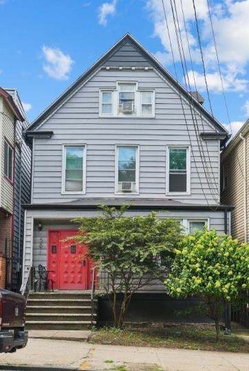 # 250014314 - For Rent in JERSEY CITY - Journal Square NJ