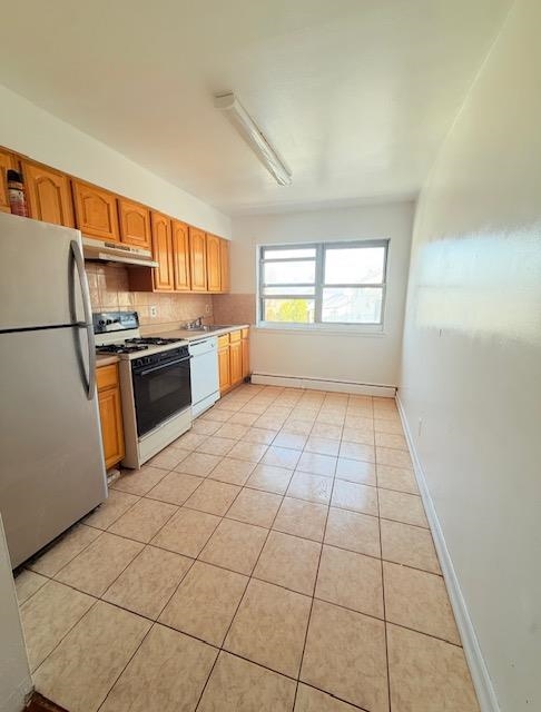 # 250014343 - For Rent in North Bergen NJ