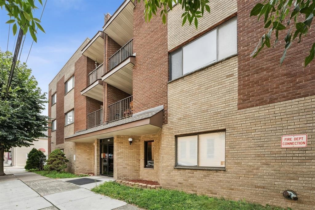 # 250014370 - For Rent in West New York NJ